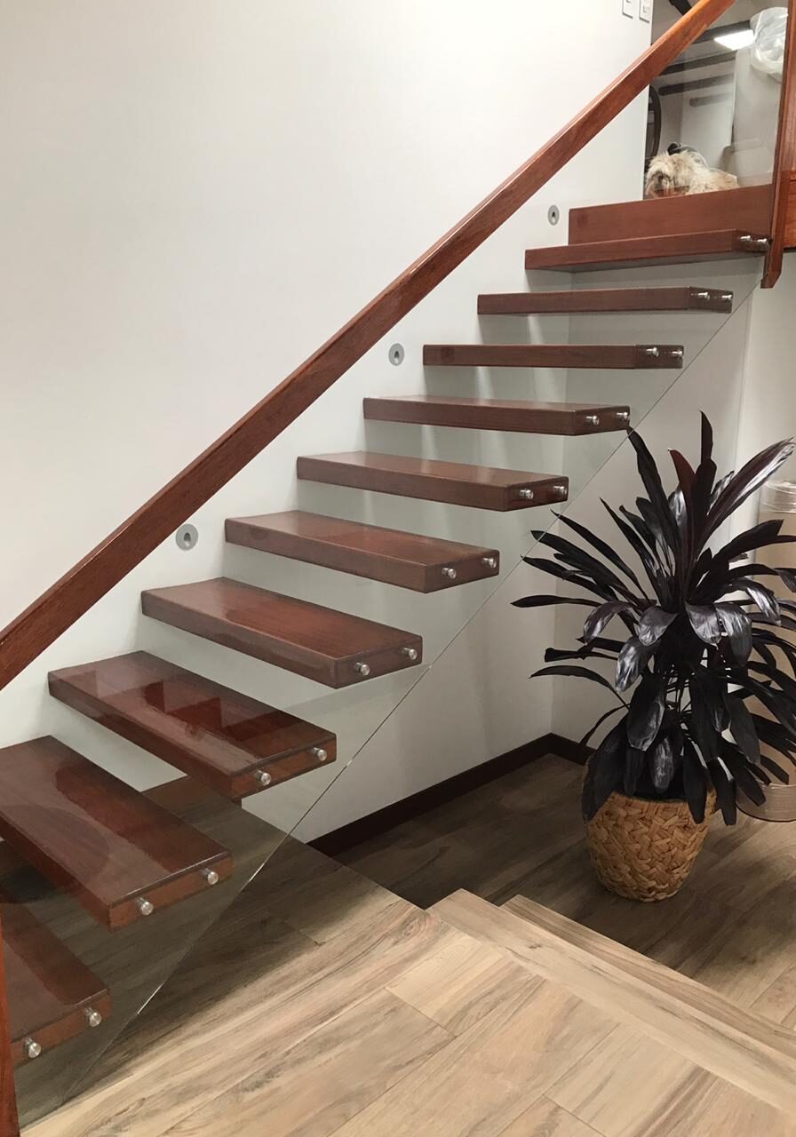 escaleras de madera sencillas